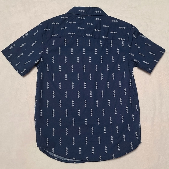 Navy blue Boys' Short Sleeve Button-Down Shirt Size 4/5 - Picture 3 of 7